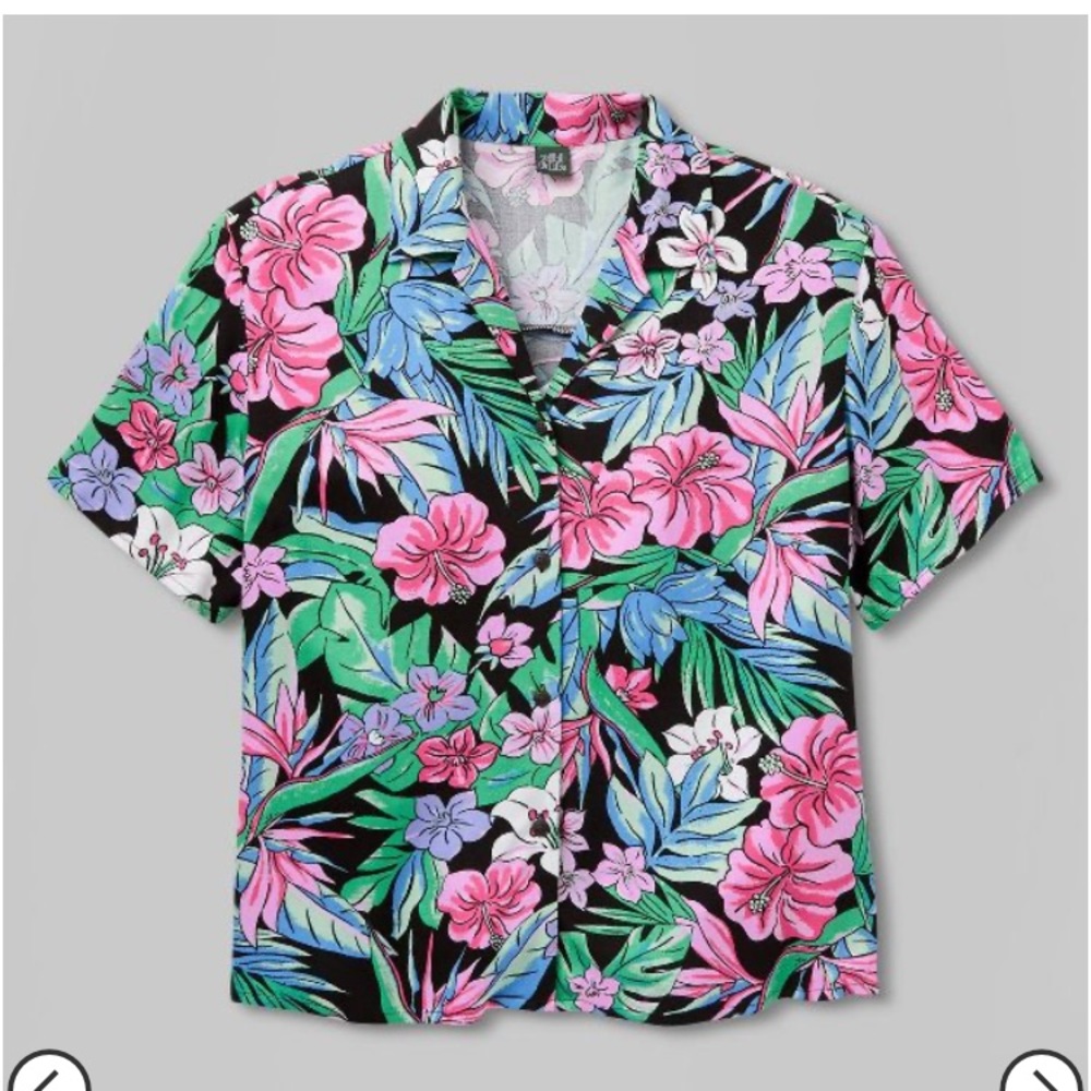 Short Sleeve Camp Button-Down Shirt - Wild Fable™ in Black Floral XL